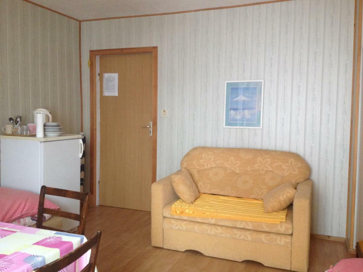 Pokoje Goscinne Mielno  Exterior foto