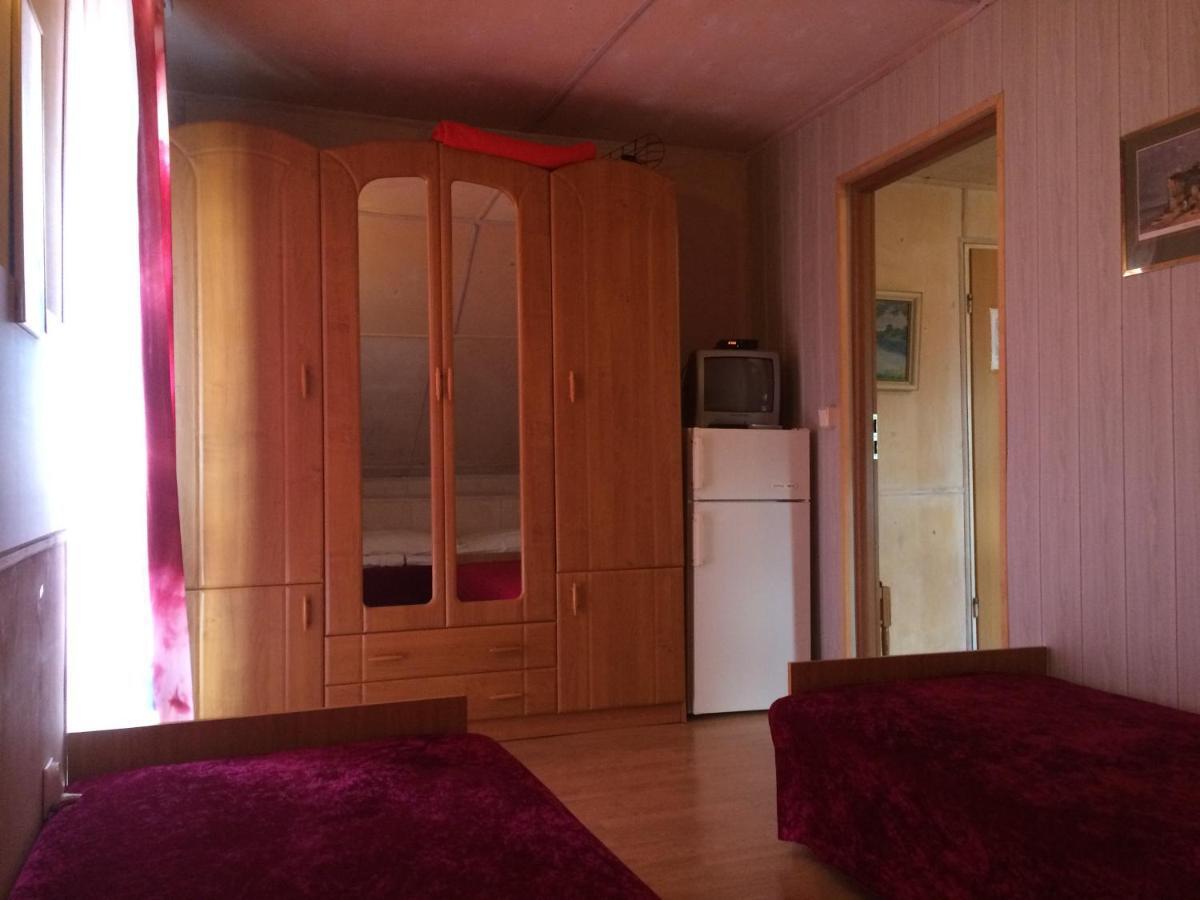 Pokoje Goscinne Mielno  Exterior foto